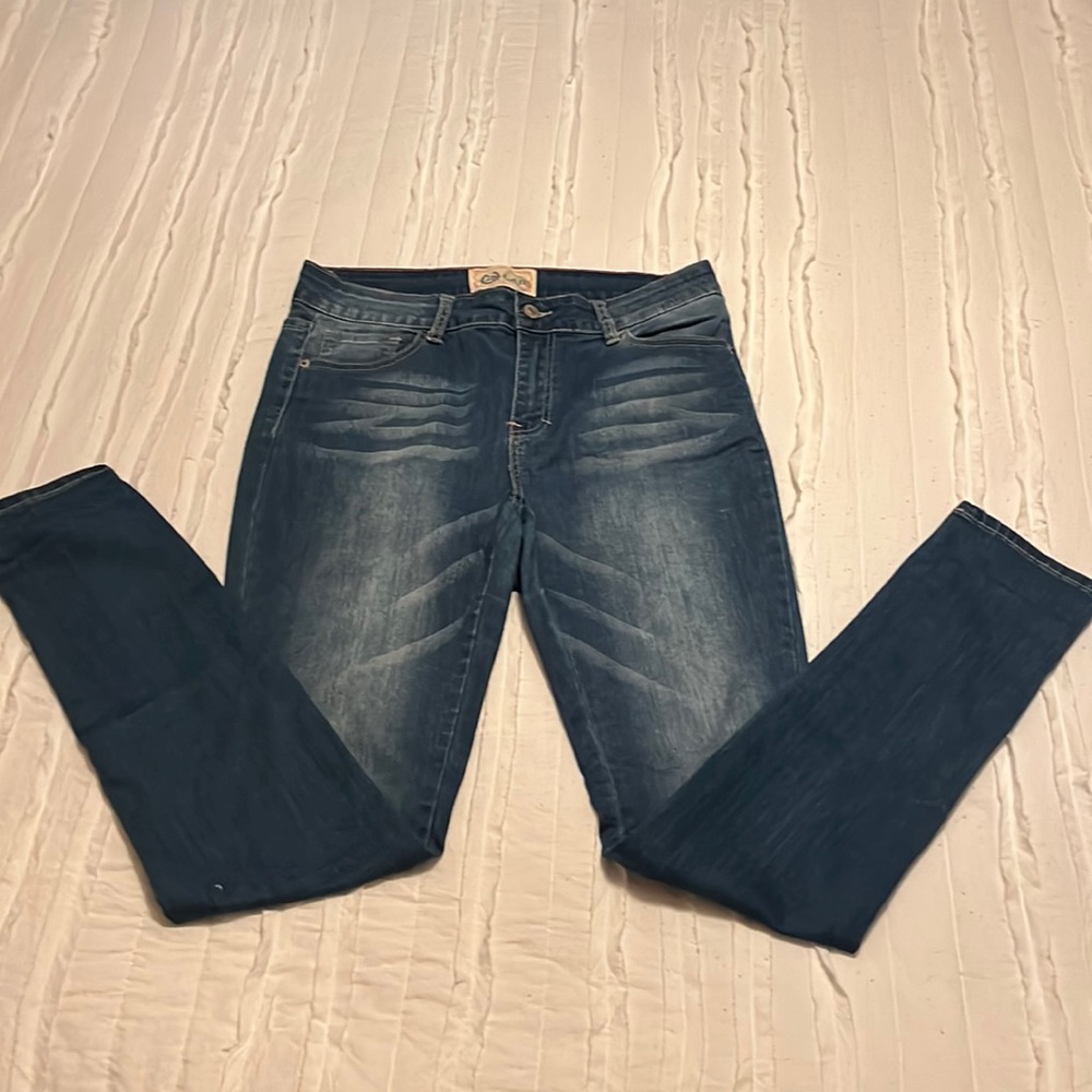 Women’s Size 12 L & B Skinny Jeans